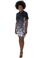 Gio Milano, Kleid mit Landschaftsdruck und Strassbesatz